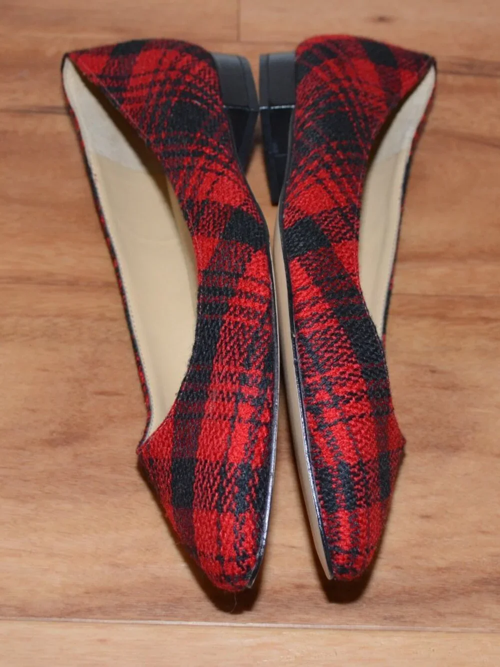 Talbot's Red Black Pointed toe Tartan Plaid Slip on High Quality Flats 7 wide